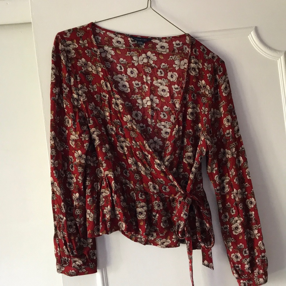 American eagle puff sleeve crop wrap top